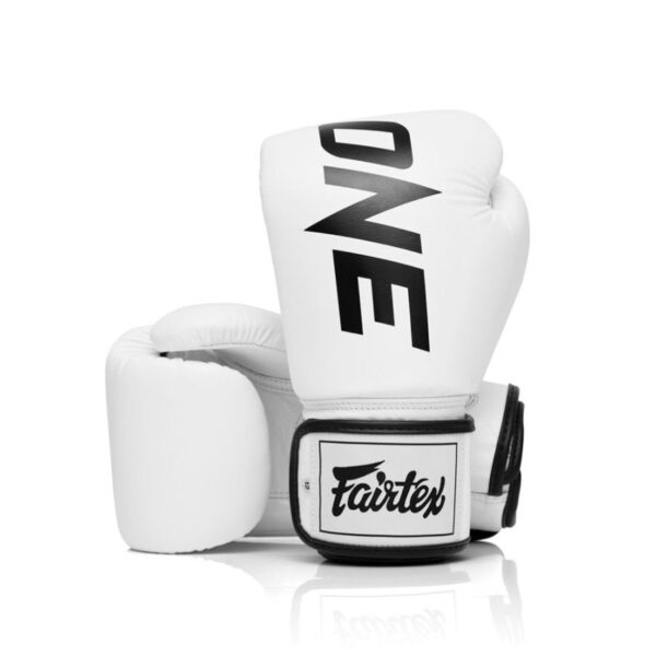 FAIRTEX - ONE Boxing Gloves (BGV1ONE) - Image 4